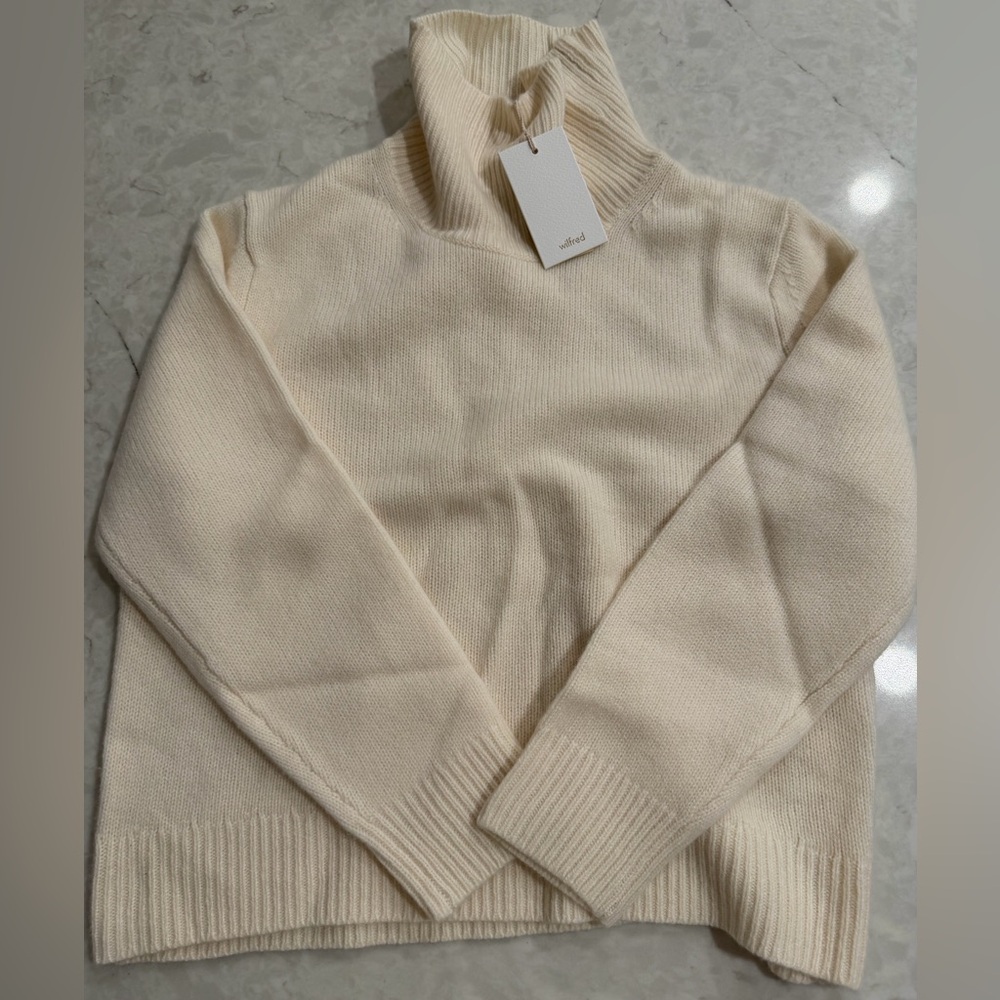 Wilfred Cashmere Sweater